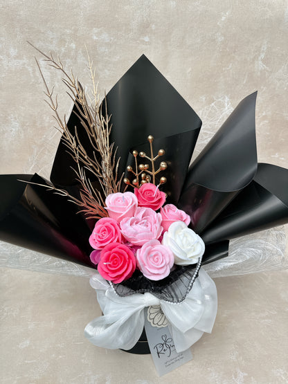 玫紅色系香薰蠟燭花束 The goddess's smile, a rosy radiance